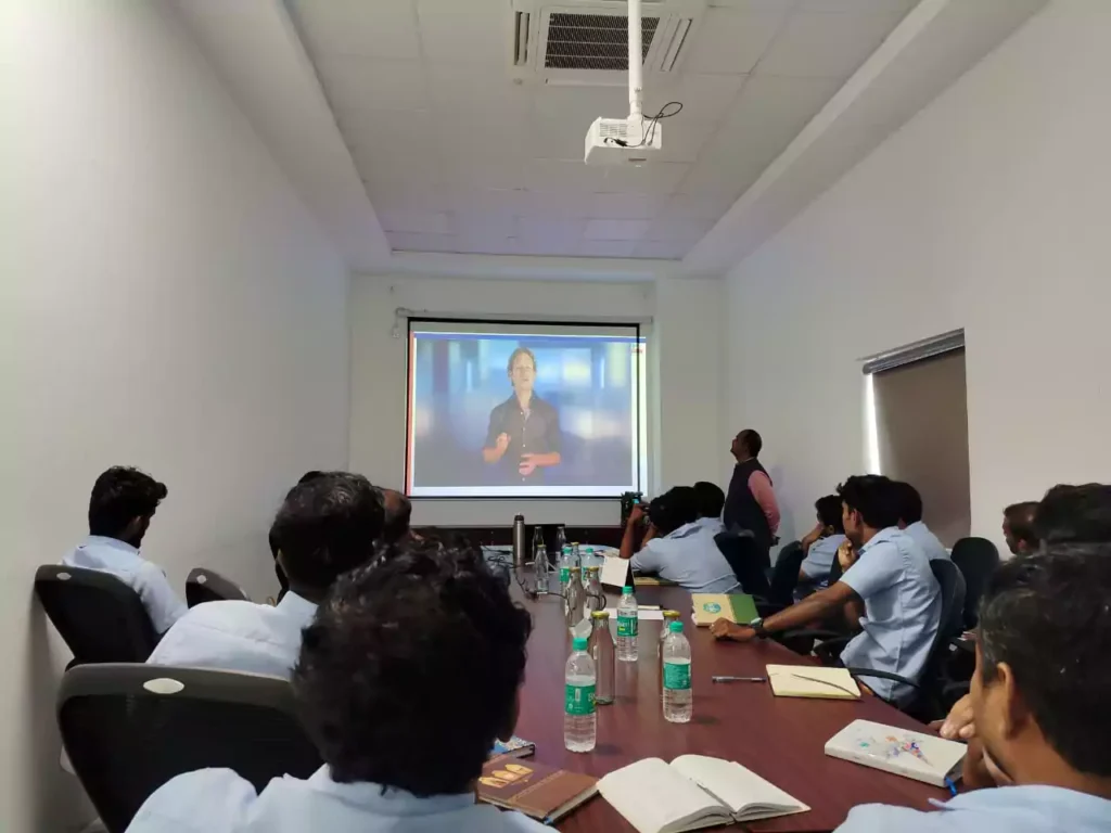 Enhancing Operational Excellence: Kaizen and 5S Training at CNH Moulds India Pvt. Ltd., Sriperumbudur, Chennai 1 q Vision Excellence